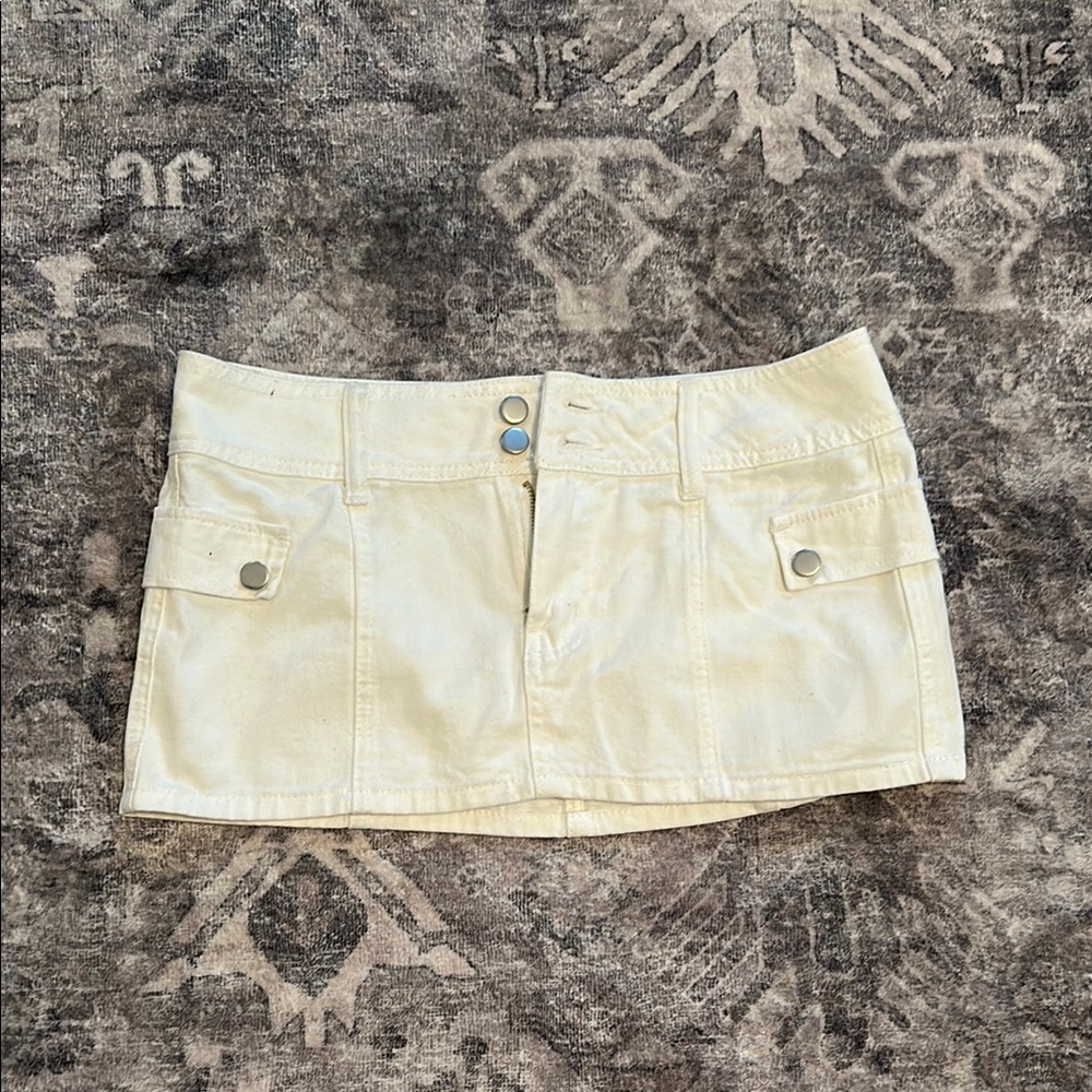 SHEIN Cream Mini Skirt